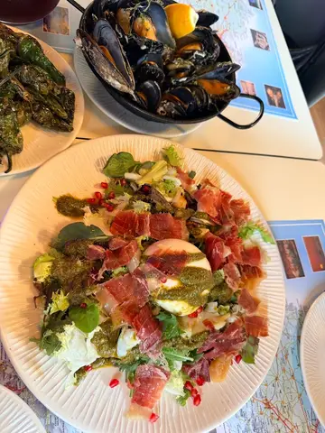 COMAREA TAPAS & DRINKS