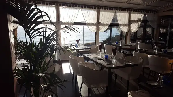 Ciro's