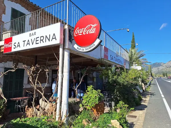 Helmut Bieder Sa Taverna