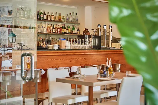 Can 1907 Restaurant Numero Ocho