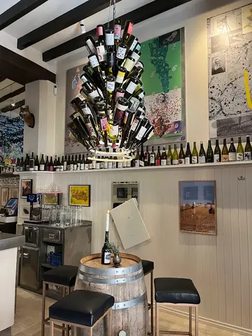 Bar Mencantil
