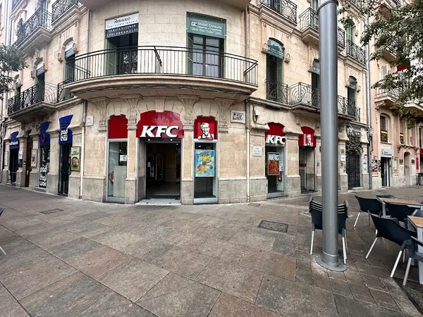 Cris Orlando KFC