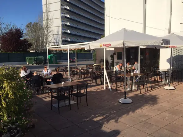 La Cantina