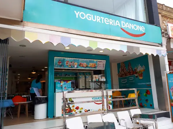 Yogurtería Danone S'Arenal Danone
