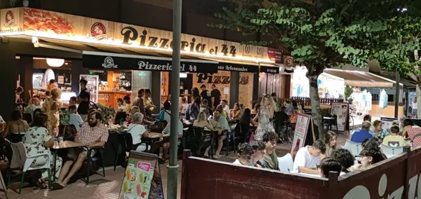 Pizzeria 44
