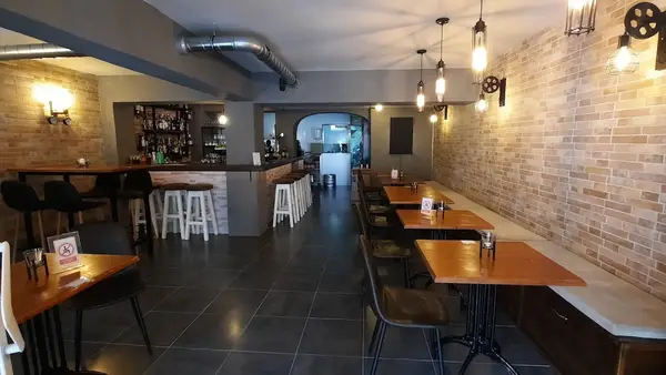 BULLDOG Grill&Bar - Cala Major Bulldog Grill
