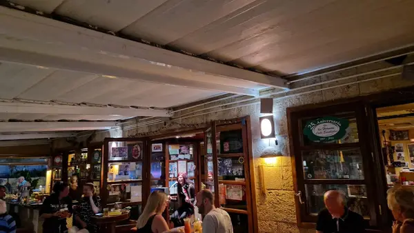 Bar Stop