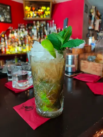 LAB Cocktail Bar & Academy