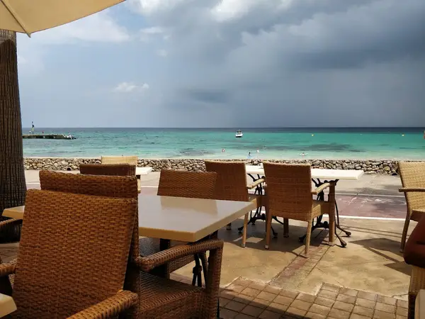 Hamoon Sa Caleta