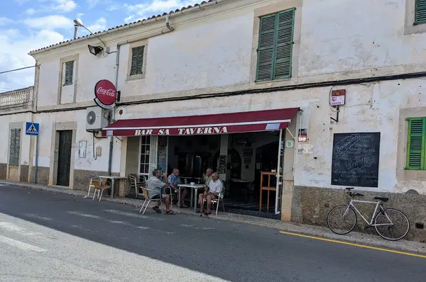Tassilo Kubitz sa Taverna