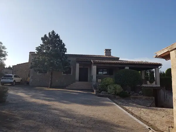Marion Jackowski La Finca