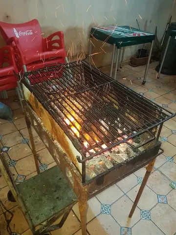 es Cau