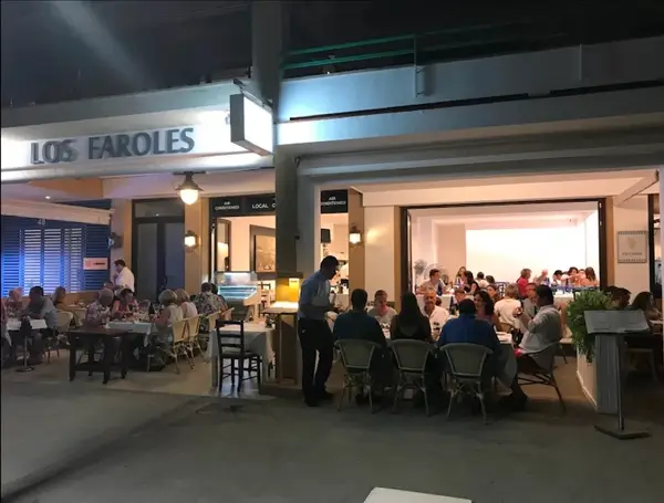 Los Faroles