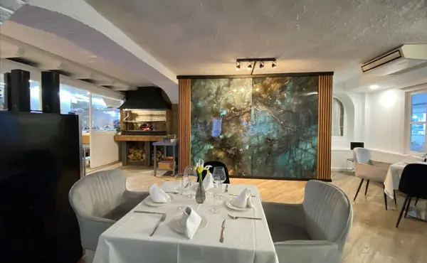 NOU PALMERAS GRILL LOUNGE Nou Palmeras
