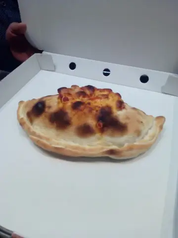Cati Batle Carrero City Pizza