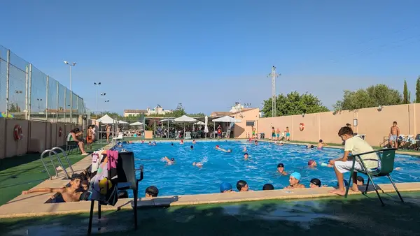 Cristian Teruel Mena Bar Piscina