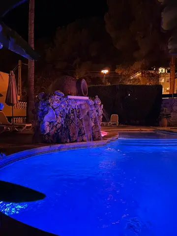 Mini Golf Cocktail Poolbar