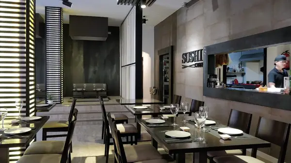 Sushi Chef