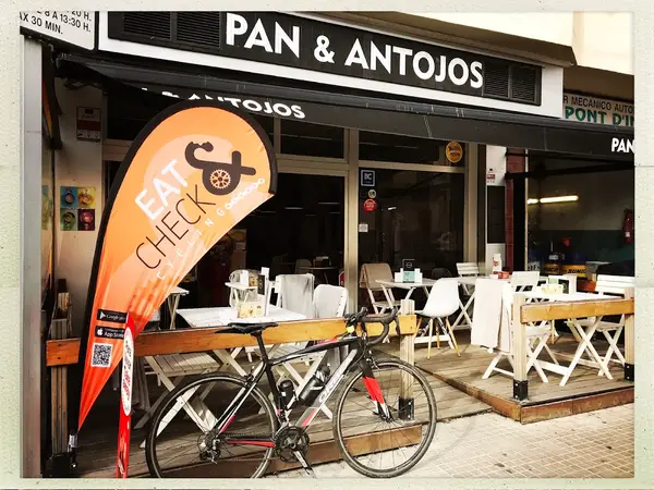 Pan y antojos