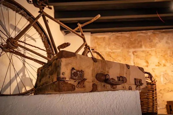 Can Garrit Calvia Can Garrit