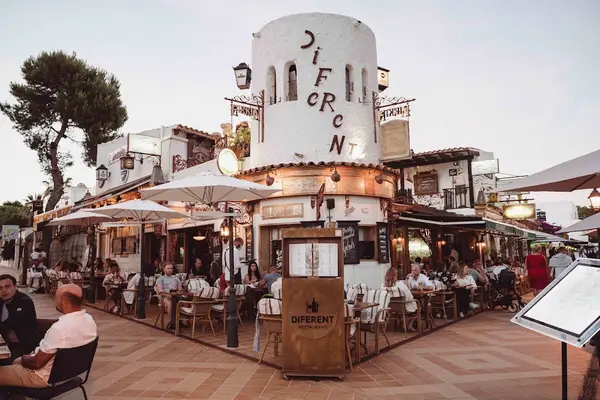 Diferent | Restaurant Cala d'Or Diferent