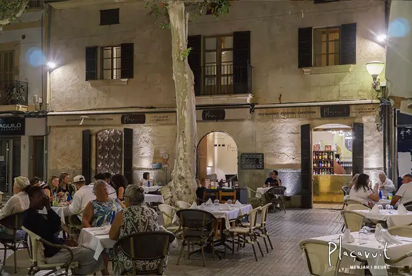 Restaurante Pizzería Plaça Vuit Plaça Vuit