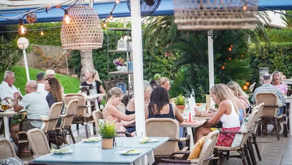 15Fifteen Cantina & Garden
