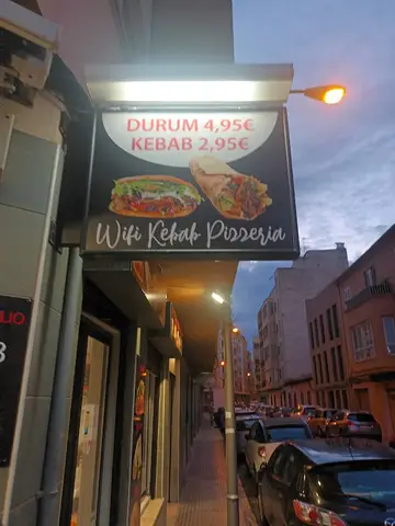 bar wifi pizza kebab tapas Tanta Hambre