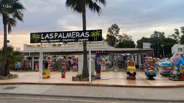 LAS PALMERAS Las Palmeras